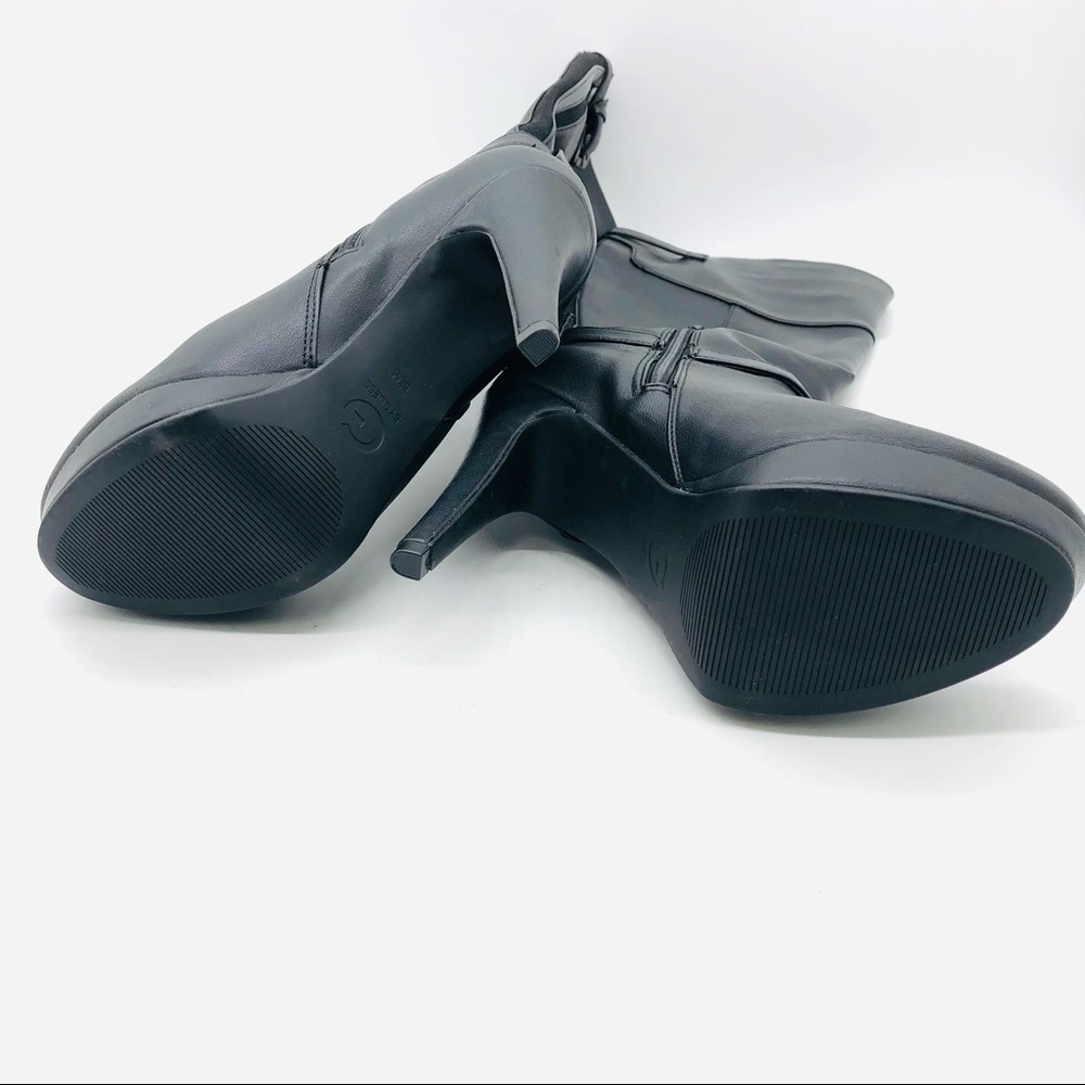 G by Guess Black High Heeled Leather Boots Knee High Buckle 6.5 M barely used - Picture 5 of 9